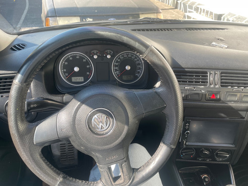 Volkswagen Jetta 2.0 Cl L4 Man Abs At