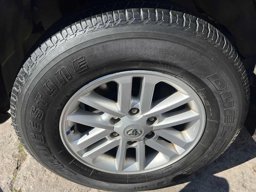 Toyota Hilux 3.0 Cd Srv Cuero 171cv 4x2