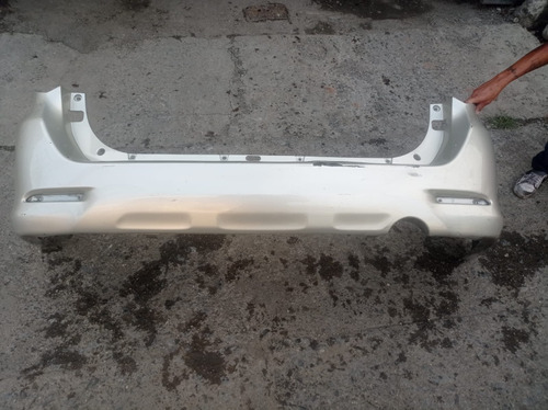 Parachoqie Trasero De Toyota Fortuner 2013