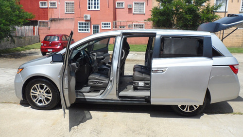Imagen 4 de 15 de Honda Odyssey 3.5 Lts Asientos De Piel