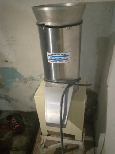 Molino Para Rallar Pan Duro (Usado)