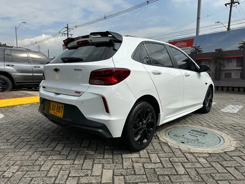 Chevrolet Onix 1.0T Rs Mt