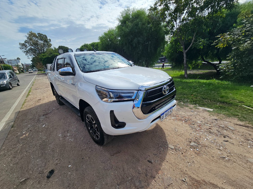 Toyota Hilux Srv At 204 Hp