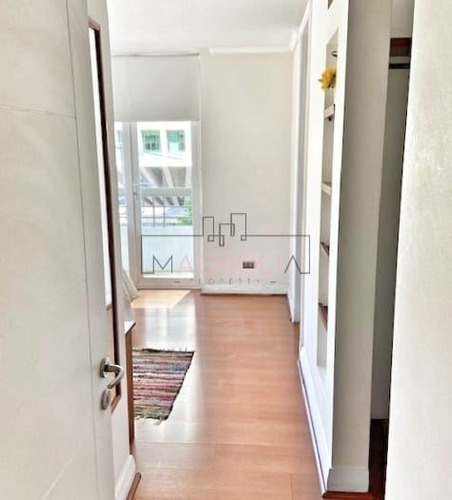 Departamento En Venta De 2 Dorm. En Las Condes