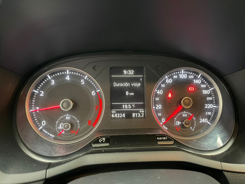 Imagen 12 de 15 de Volkswagen Gol Hb Trendline Tm 2017