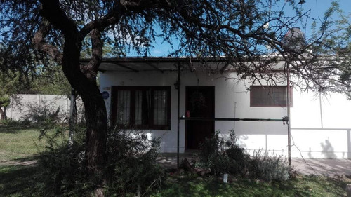 Imagen 20 de 20 de Vendo Casa Dos Dormitorios Talar De Mendiolaza Amplio Parque