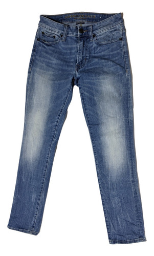 Bonito Jean Slim Fit American Eagle. Algodón. Talla 26x28.