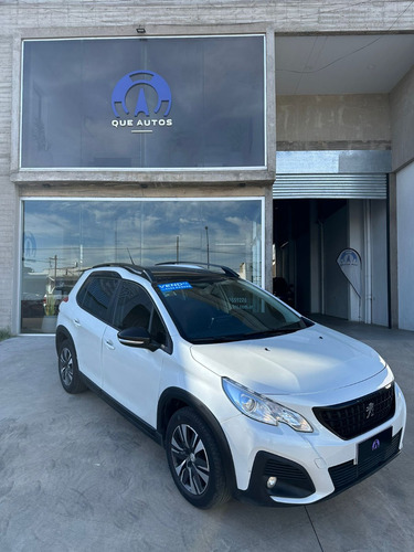 Peugeot 2008 1.6 Feline