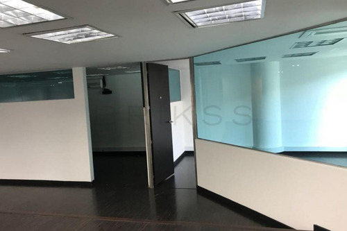 Imagen 2 de 14 de Oficina En Arriendo/venta En Bogotá Chico Norte