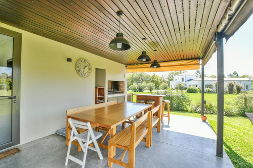 Imagen 30 de 30 de Casa De 3 Dormitorios En Venta Con Pileta Aldea Golf Barrio Cerrado Privado