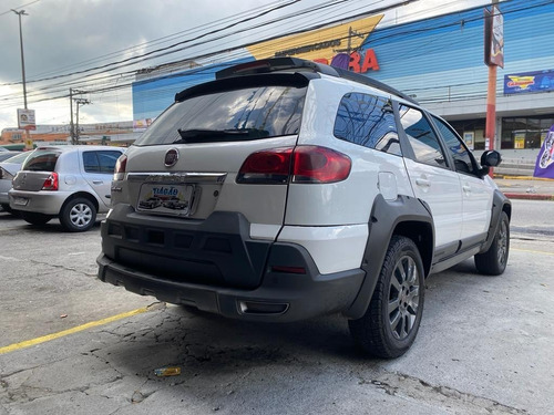 Imagem 4 de 10 de Fiat Weekend