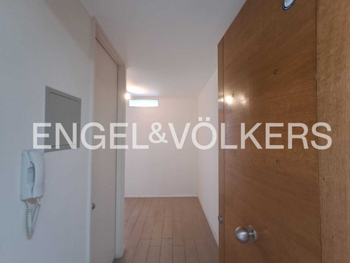 Oficina En Venta. Excelente Inversión