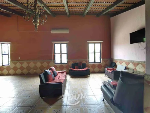 Casa En Guadalajara Centro, Guadalajara Con 5 Recámaras, 300 M², Id: 138533