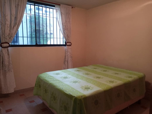 Imagen 8 de 14 de Apartamento Planta Baja Residencias La Quinta Terraza 9 Los Teques