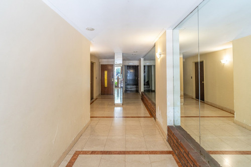 Venta 4 Ambientes Colegiales Con Cochera Movil