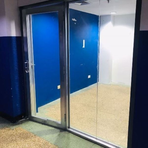 Imagen 5 de 10 de Venta Local Comercial Salida De Metro Capitolio Ref. 4200 Oferta Zt