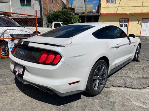 Imagen 7 de 8 de Ford Mustang V8 2017