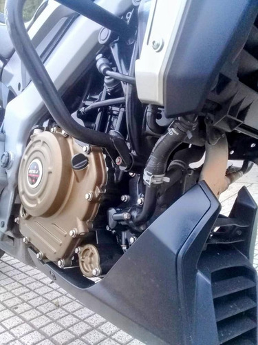 Imagen 12 de 14 de Bajaj Dominar 400
