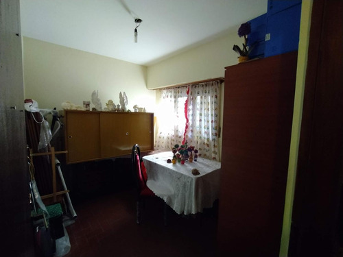 Venta En Block - Tres Departamentos En Ph Con Garage Y Entrada Para Auto