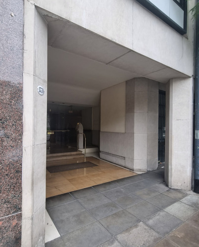 Elegante Semipiso De Categoria Frente A La Embajada De Francia