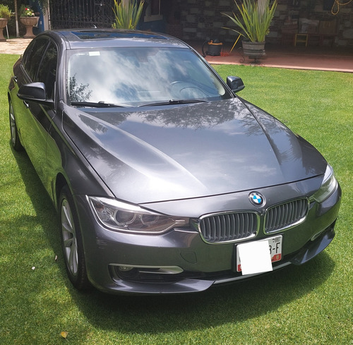 BMW 320i Luxury line