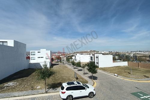 Casa En Venta Con Increibles Acabados, Ideal Para Familia O Inversión