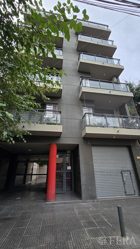 Venta Departamento 2 Ambientes Con Balcón En Wilde