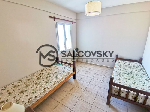 Imagen 7 de 11 de Hermoso Departamento Semipiso De 2 Dormitorios En 5º Piso Con Hermosa Vista A La Ciudad Y El Mar, Puerto Madryn