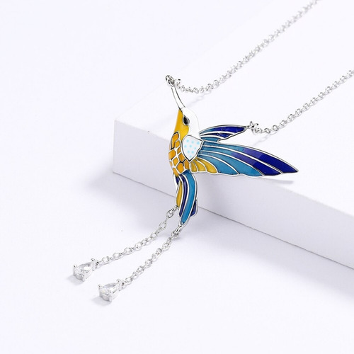Imagen 4 de 6 de Collar De Colibrí Esmaltado Con Circonias Cúbicas