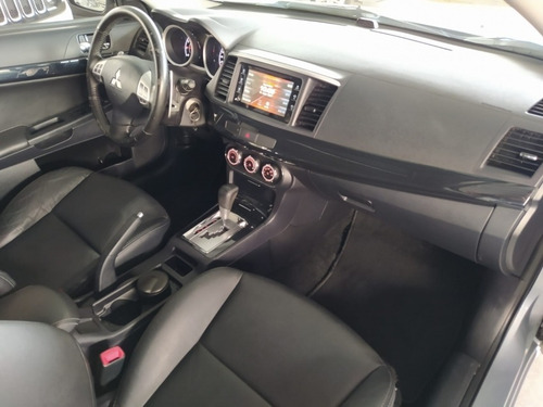 Imagem 11 de 15 de Mitsubishi Lancer 2.0 Hle Automatico C/ Teto Solar