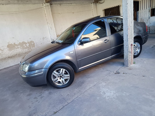 Volkswagen Bora 2.0 Trendline 115cv