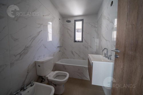 Imagen 6 de 23 de Venta Departamento 3 Ambientes - Terraza Parrilla Cochera (opcional) Cid Campeador