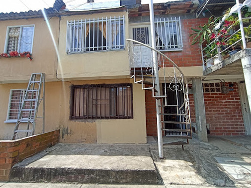 Casas En Venta Urbanizacion Terranova 303-110027