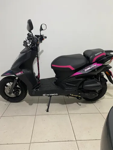 Moto Kymco 125c Con 5300 Klm Soat Y Tecno Para Mayo 2026