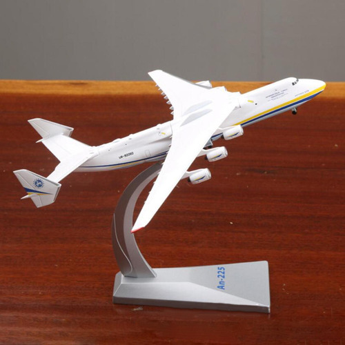 1/400 Modelo De Avión De Transporte Decoración De Estilo B