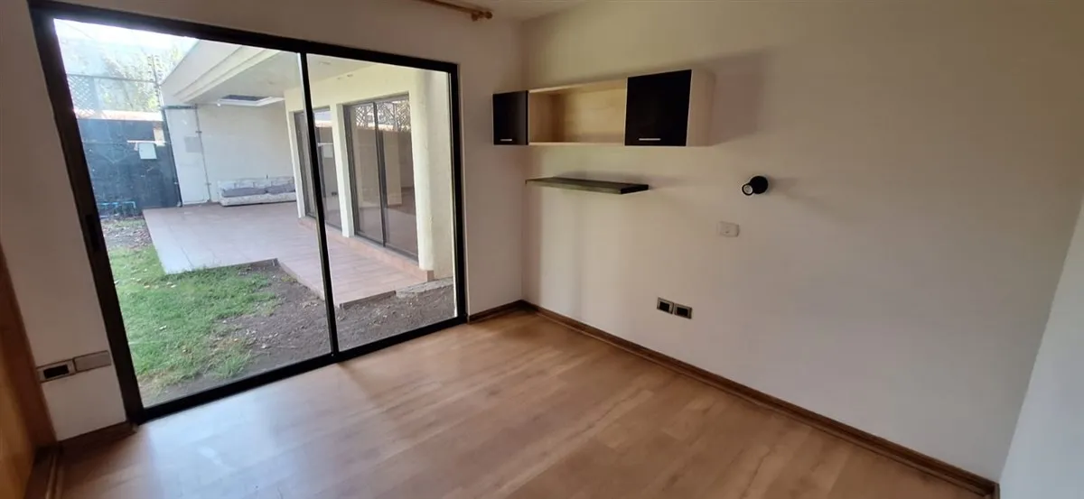 Imagen 4 de 21 de Casa En Arriendo De 6 Dormitorios En Las Condes