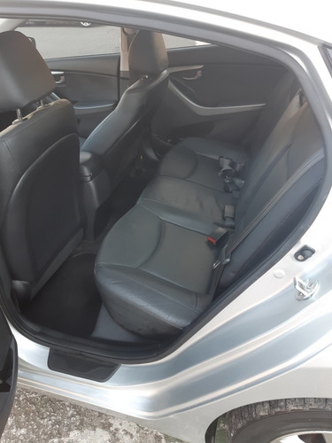 Hyundai Elantra 2015 2.0 16v Gls Flex Aut. 4p