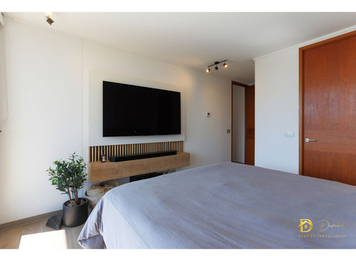 Amplio De 2d 2b + Logia + 2 Estac Y Bod - Aceptan Ofertas -