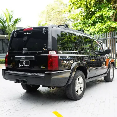 Jeep Commander 4.7 Limited