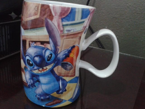 Taza Chueca Lilo & Stitch Ed. 2003 Disney Store