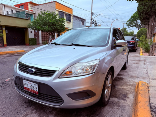 Ford Focus 2.0 Ambiente At