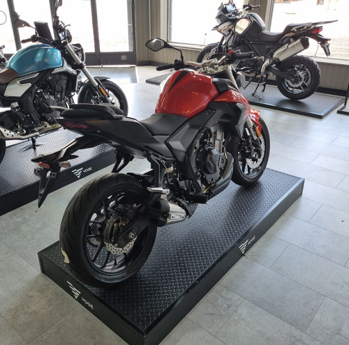 Voge 500 R - Moto Sport - Concesionario Oficial Rosario