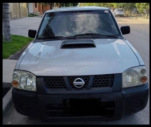 Nissan NP300 2.5 Cabina Doble 133cv 4x2