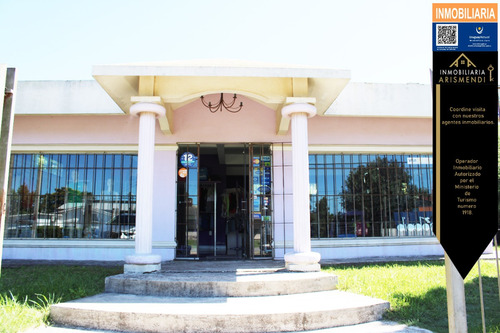 Acepta Banco En Estacion Atlantida Gran Propiedad