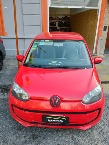 Imagen 13 de 17 de Volkswagen Up! 2015 1.0 Move Up! 75cv 3 P