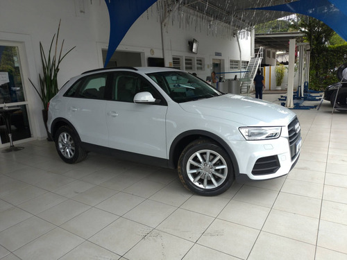 Imagem 3 de 8 de Audi Q3 1.4 Tfsi Attraction Gasolina 4p S Tronic