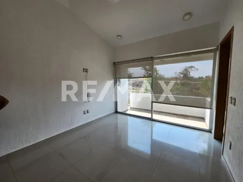 Casa En Venta En Morelos, Fraccionamiento Lomas De Cocoyoc