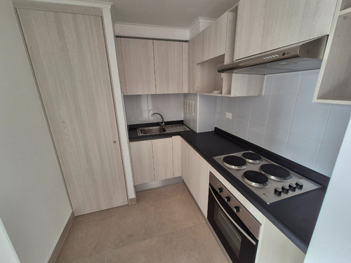 2 Dorm Amplios+estac+bodega. Metro Cerrillos. M De Solier