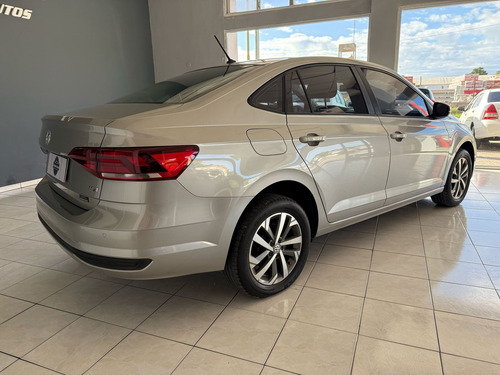 Volkswagen Virtus 1.6 Comfortline At