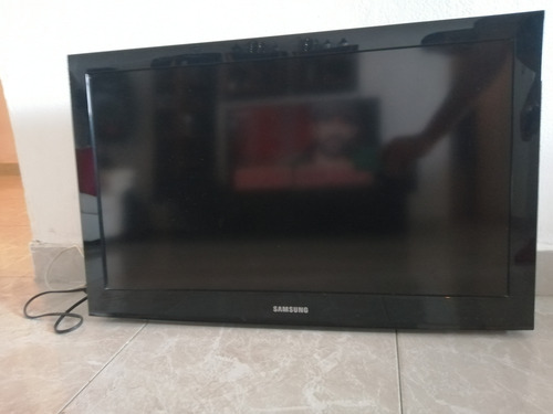 Tv Samsung 32  Lcd Para Repuesto (Usado)